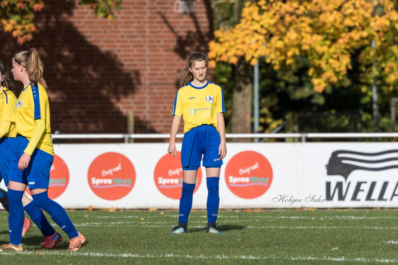 Bild 82 - wBJ TuS Felde - SV Henstedt Ulzburg : Ergebnis: 1:8